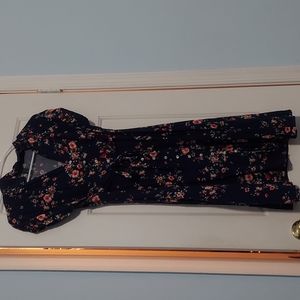 🌼 3 for $10 Wild Fable Flowered Dress